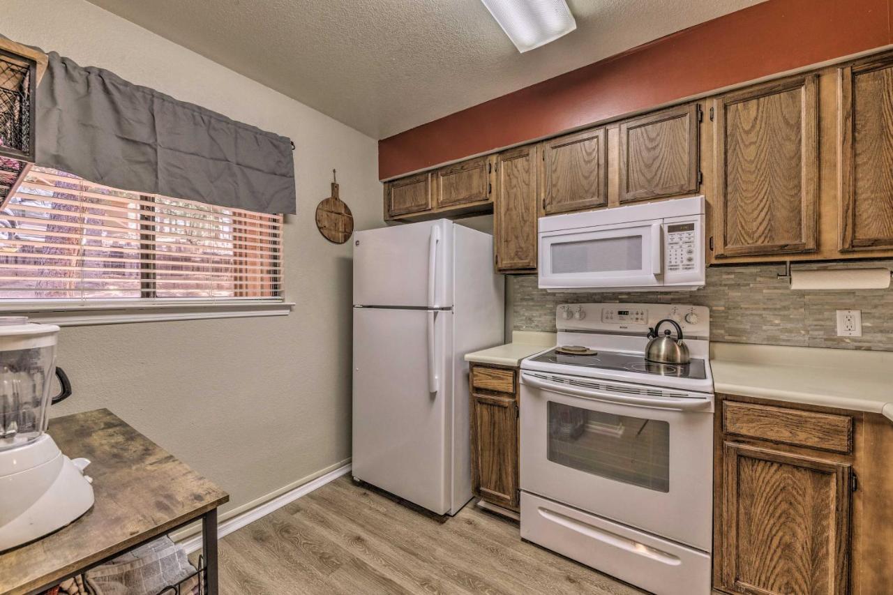 Forested Ruidoso Condo With Deck And Fireplace! Екстериор снимка