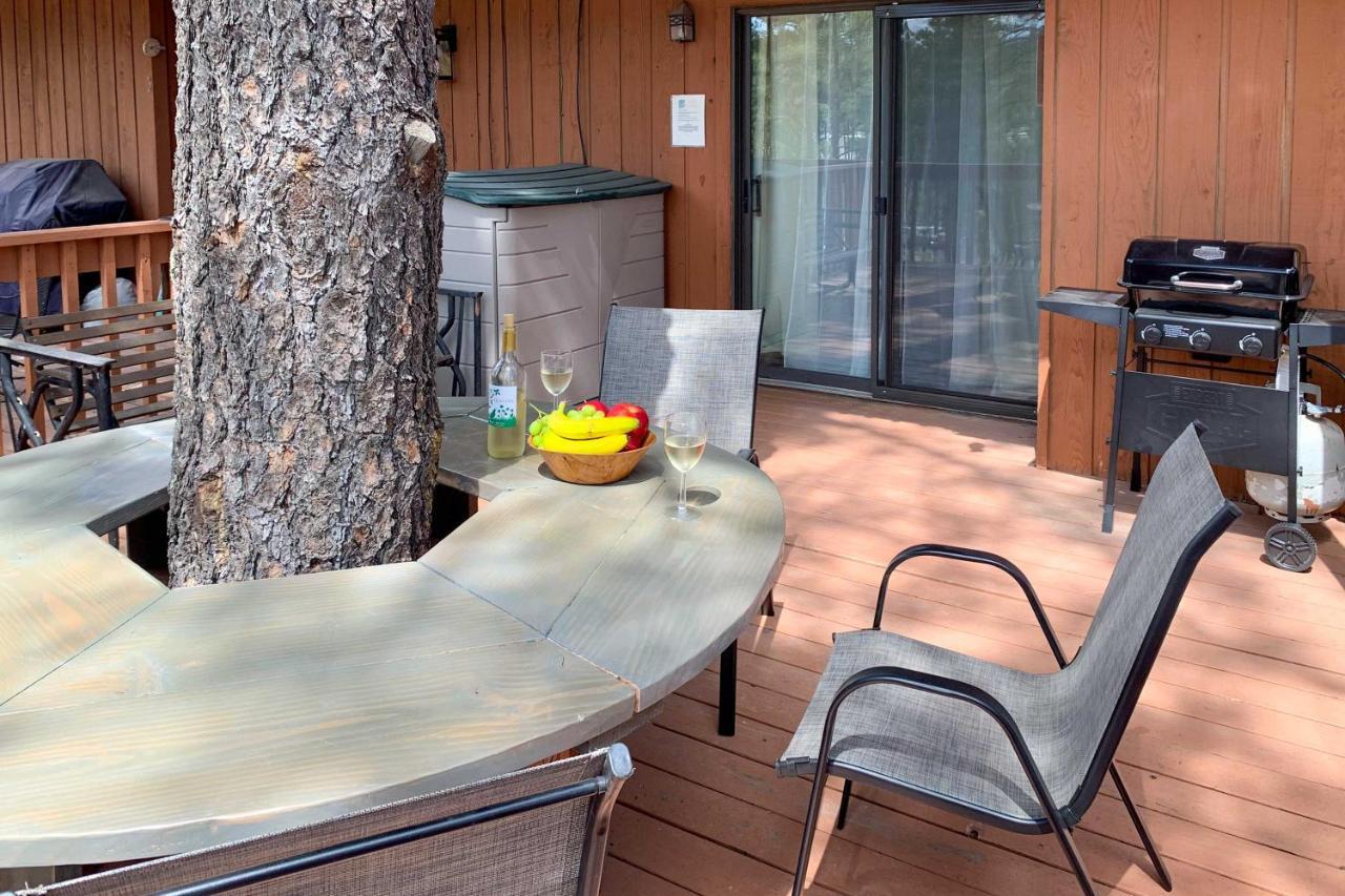 Forested Ruidoso Condo With Deck And Fireplace! Екстериор снимка