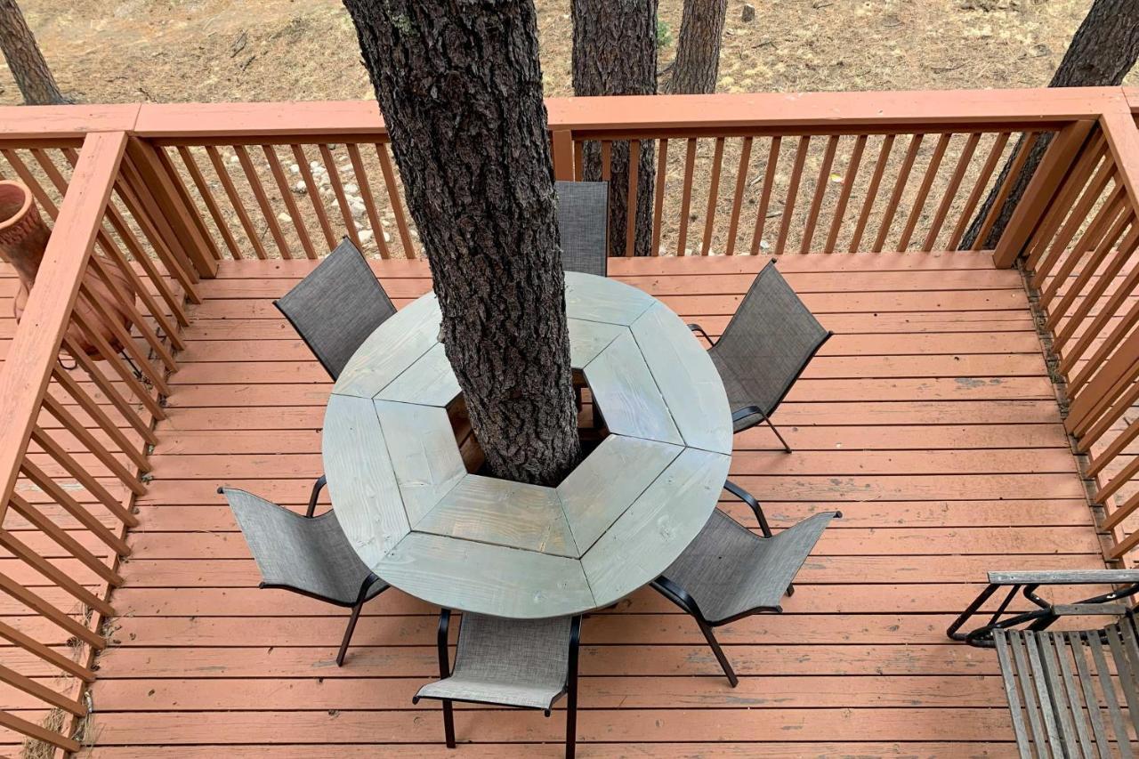 Forested Ruidoso Condo With Deck And Fireplace! Екстериор снимка